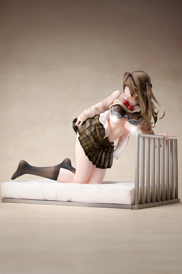 Native tachibana in the school infirmary original adult figure 2